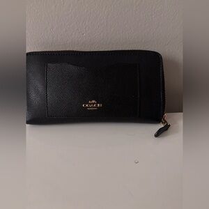 Black Accordion Style Coach Wallet